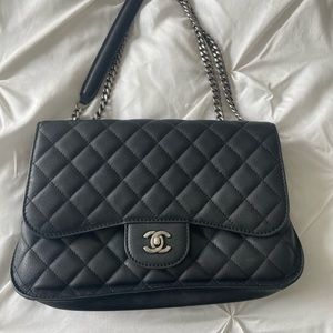 Authentic Chanel Double Flap Shoulder Bag Quilted Goatskin Medium